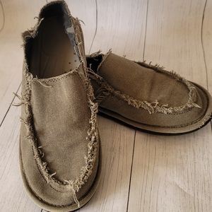 Magellan Canvas Taupe Boat Shoes
